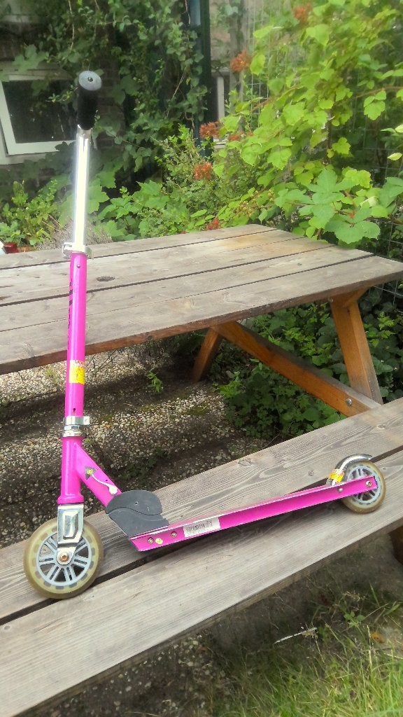 Roze stepje merk JDBug, Fietsen en Brommers, Steps, Ophalen, Gebruikt, Gewone step, JD Bug
