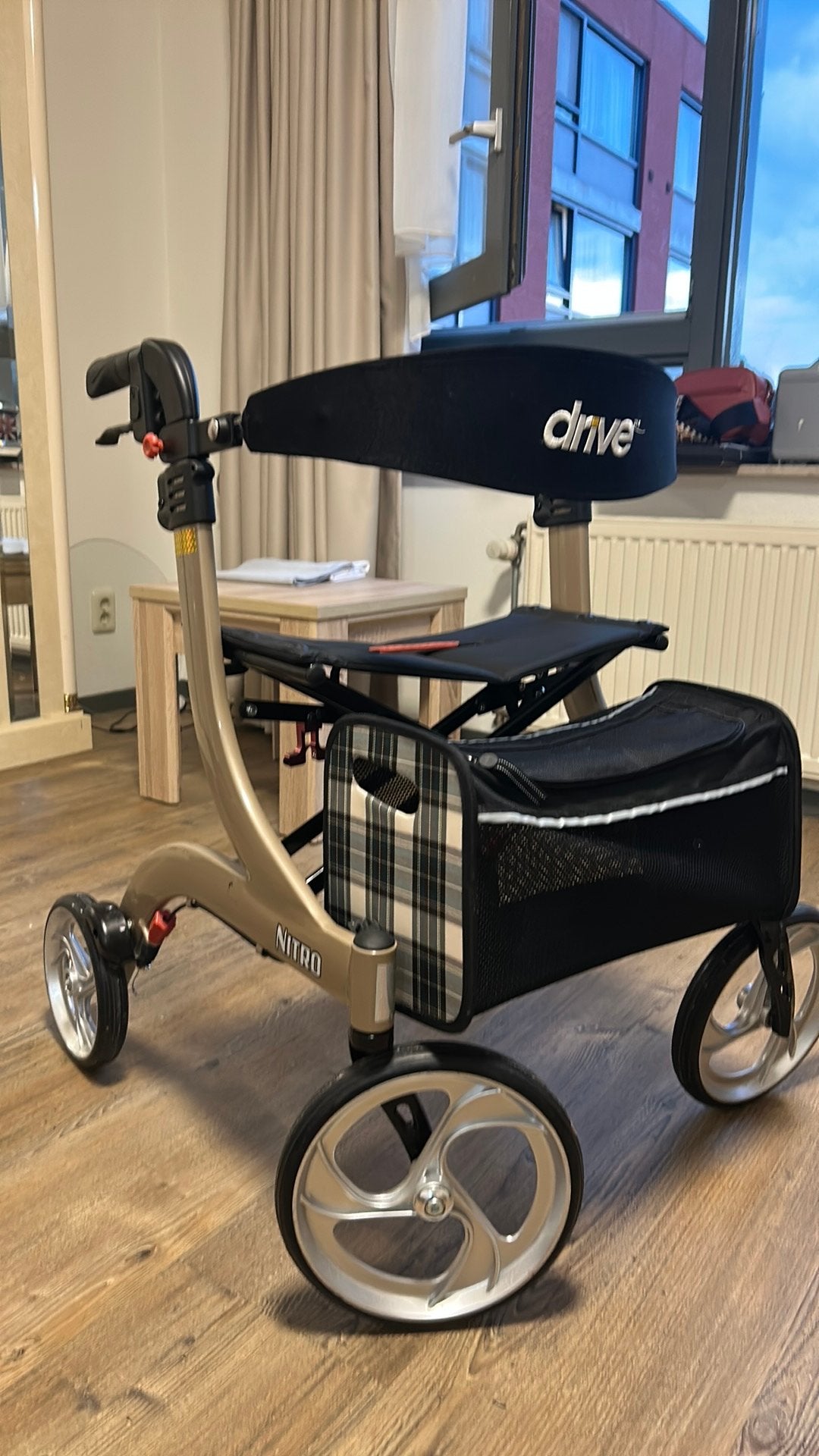 Rollator Drive Nitro S, Diversen, Rollators, Ophalen, Gebruikt