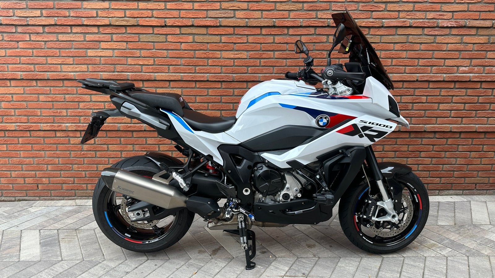BMW S1000XR 2025–Exclusieve uitv/M/Carbon/Alarm/Garantie, 4 cilinders, Motorrijbewijs A, Handvatverwarming, Gebruikt