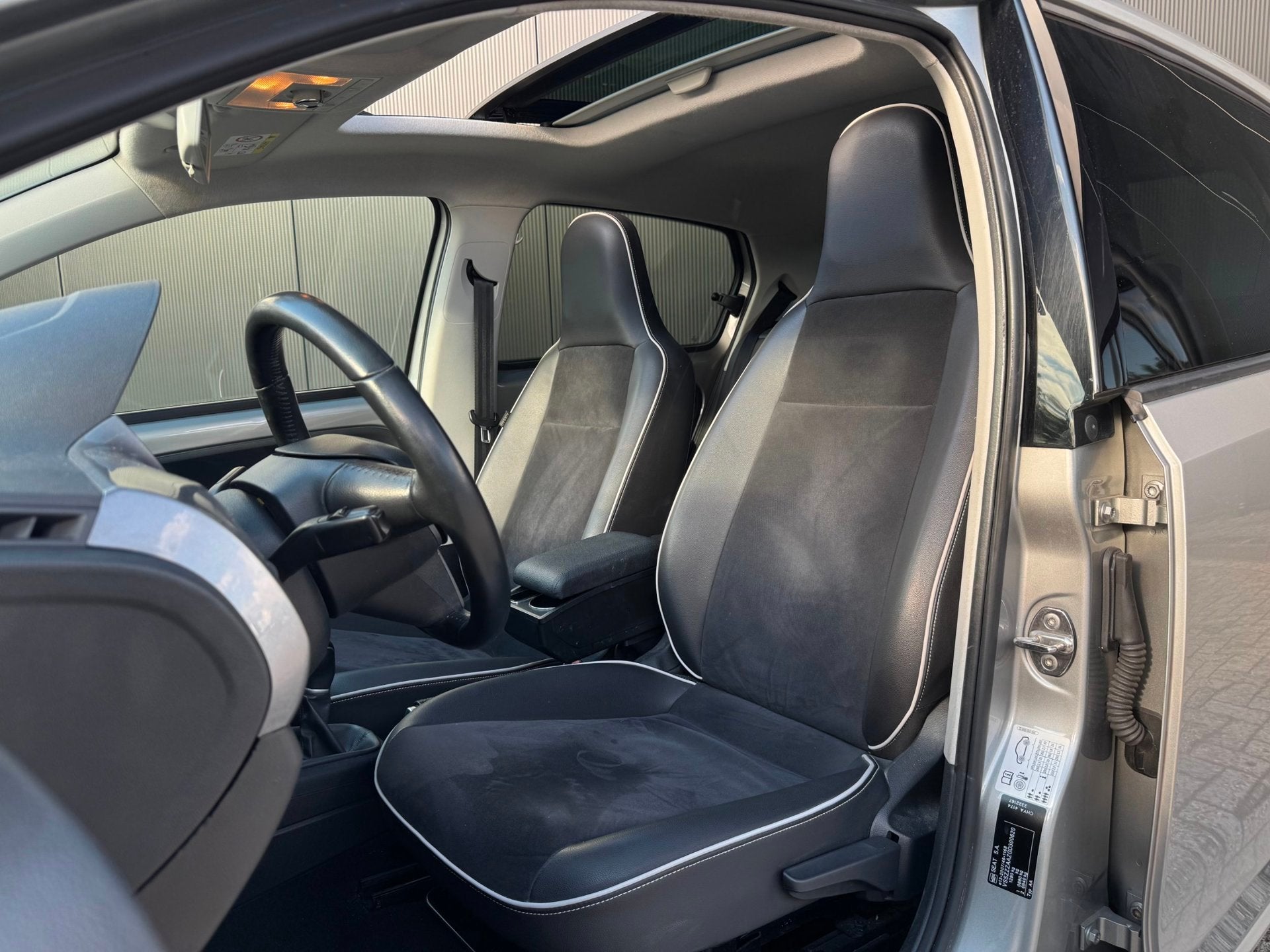 Seat Mii 1.0 Sport Connect | Pano-dak! | Seat Sound | Orig N, Auto's, Seat, Voorwielaandrijving, Gebruikt, Euro 6, 840 kg