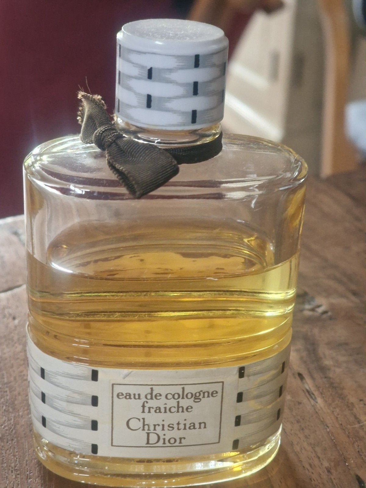 Eau de Cologne Christian Dior, Verzenden
