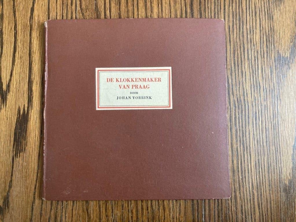 De klokkenmaker van Praag	Johan vorrink			1946, Boeken, Ophalen of Verzenden, Johan vorrink