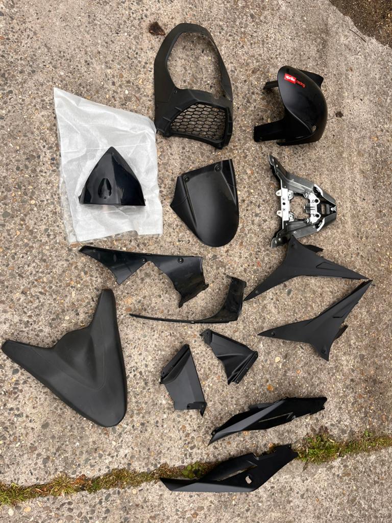 Aprilia tuono v4 2010/2013 onderdelen, Motoren, Ophalen, Nieuw
