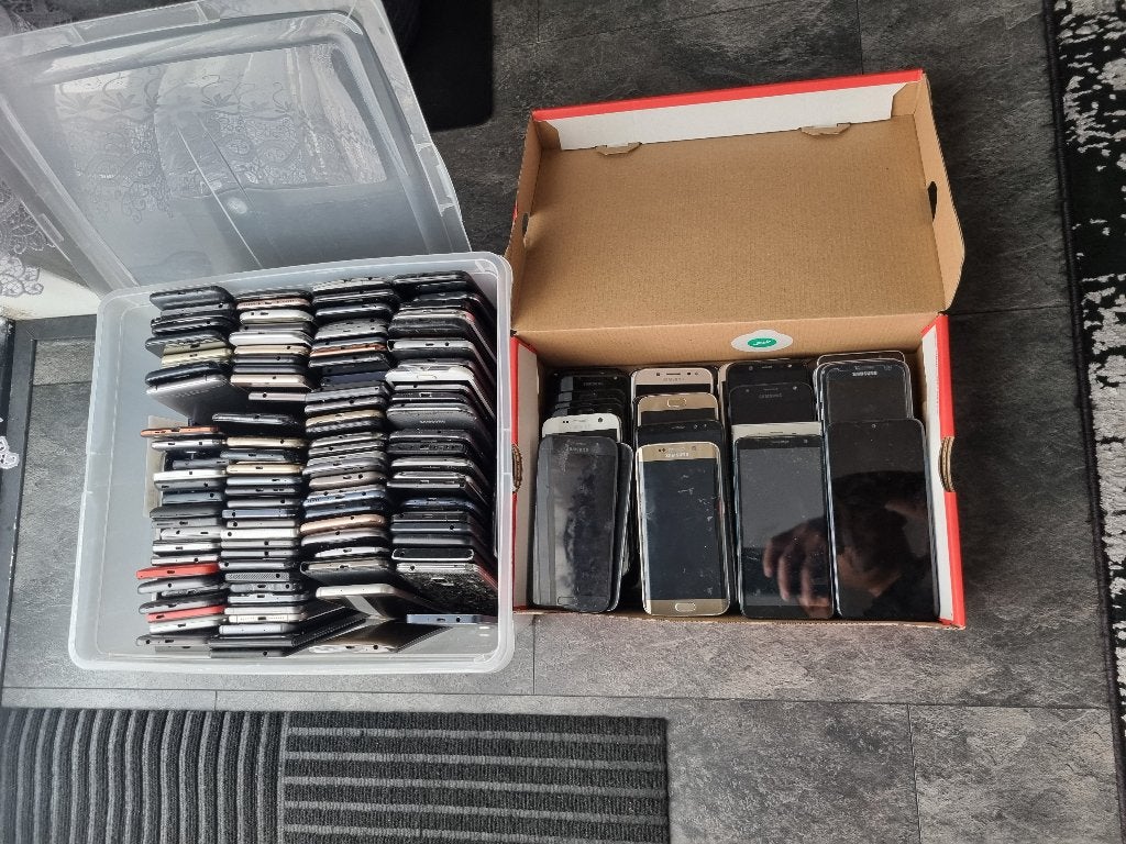 Te koop Samson s7 s6 s5 .J5 j3 A5.Huawei.Nokia Motorola, Ophalen, Gebruikt, Overige modellen, Zwart