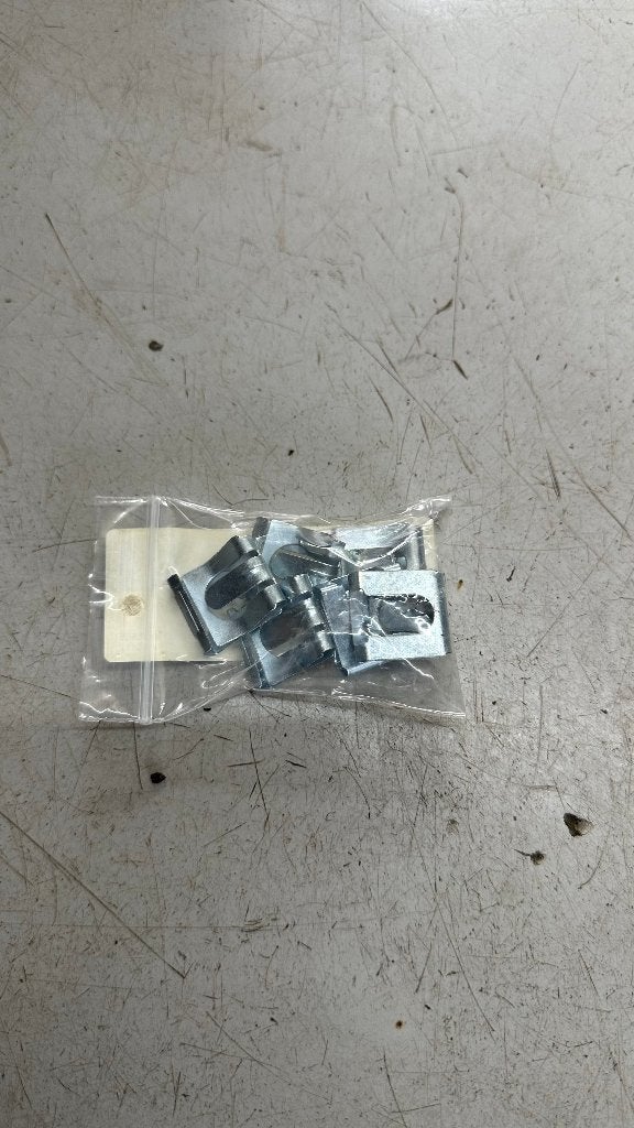 Saab 9-3 uitlaatrubber clip, Auto-onderdelen, Ophalen, Nieuw, Saab