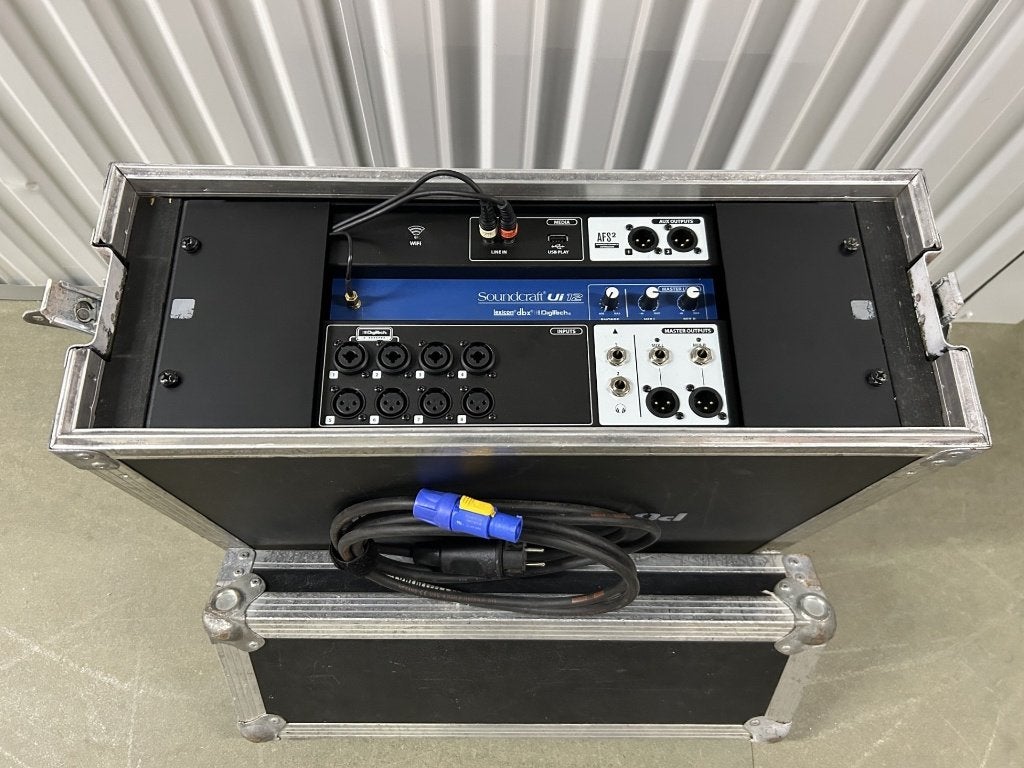Soundcraft Ui12 digitale mixer incl. 19" Bracket, Verzenden, Zo goed als nieuw, 5 tot 10 kanalen, Microfooningang