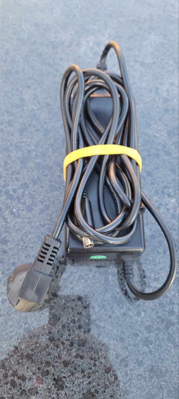 Oplader Stella fiets, type 2 (Joycube SSL084V42XH), Fietsen en Brommers, Fietsaccessoires | Fietsaccu's, Ophalen of Verzenden