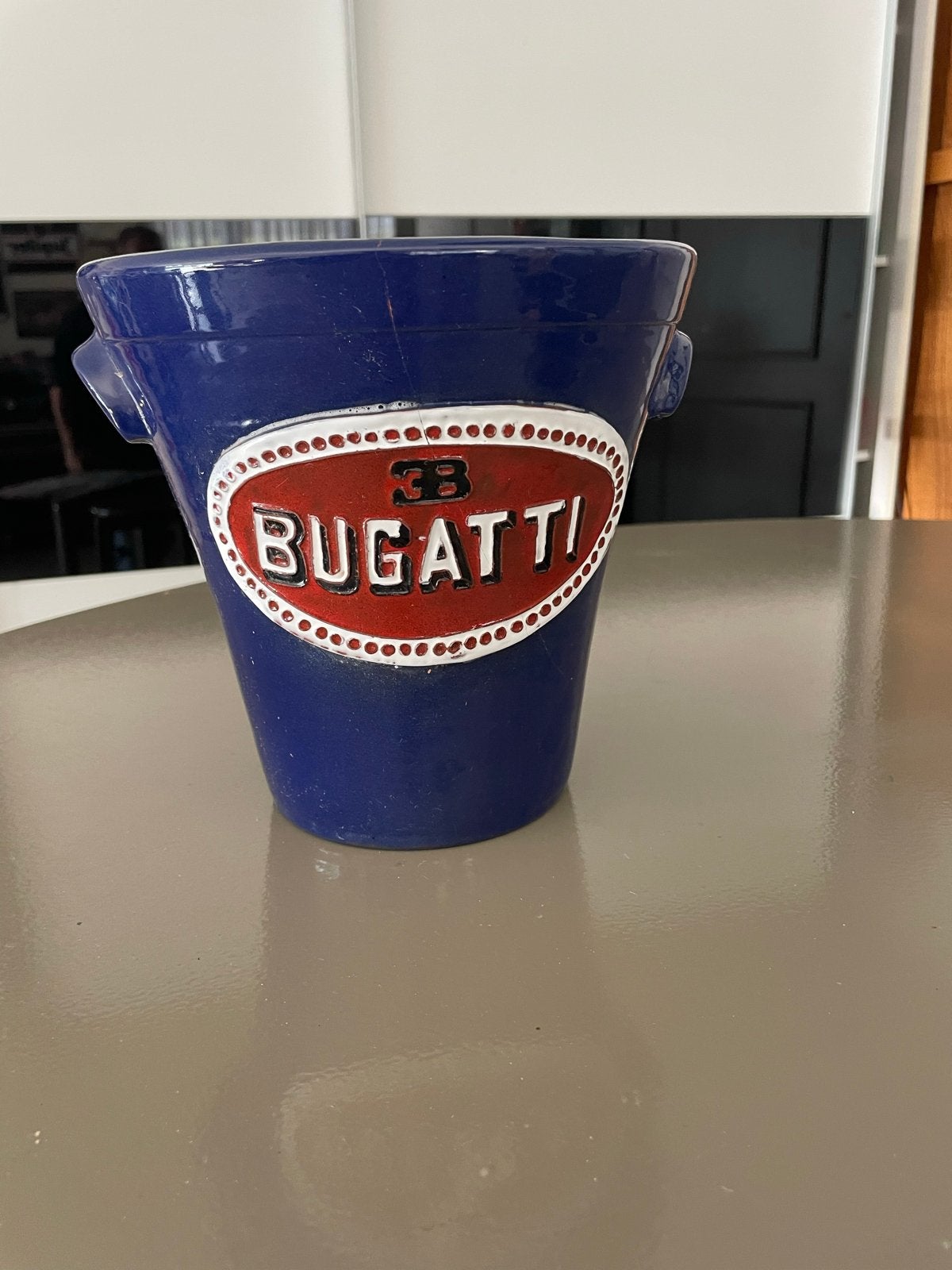 Bugatti Champagnekoeler / IJsemmer van Potters Ceramic Art, Antiek en Kunst, Ophalen of Verzenden