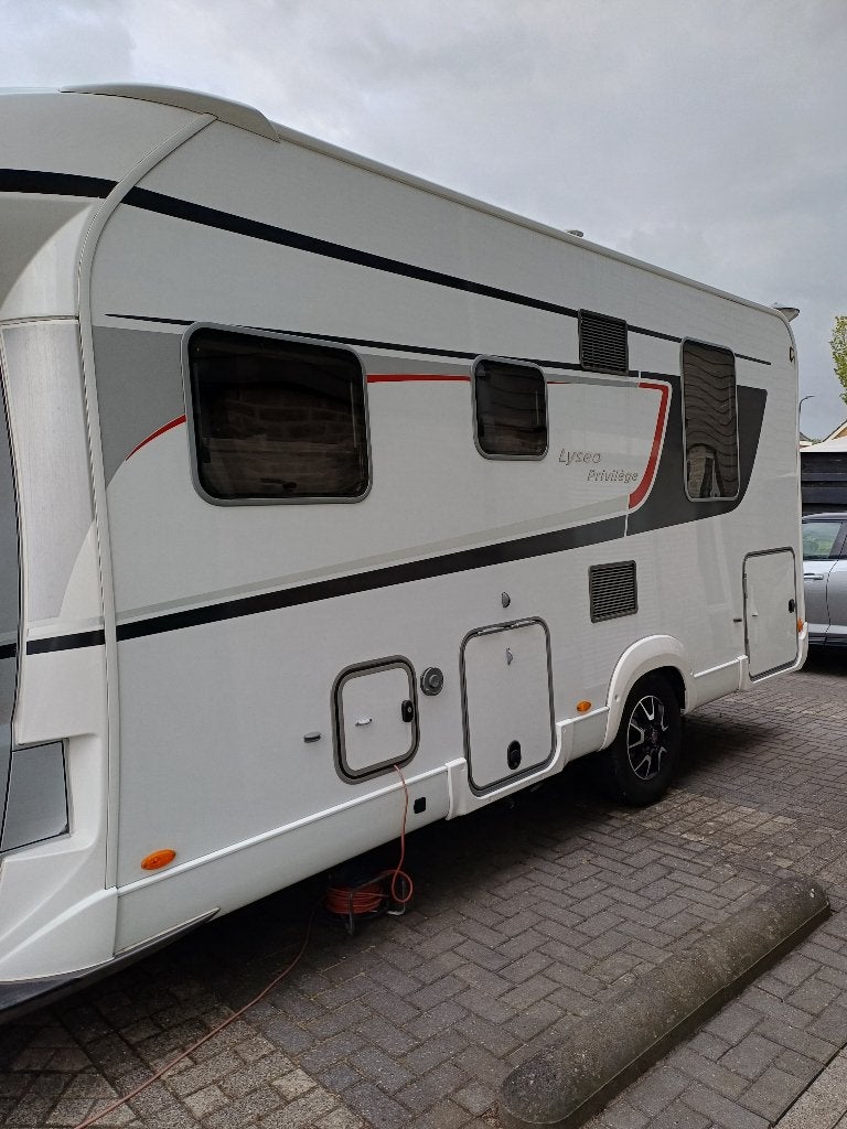 camper te koop, Automaat, Chemisch toilet, Standaard zit, Ringverwarming