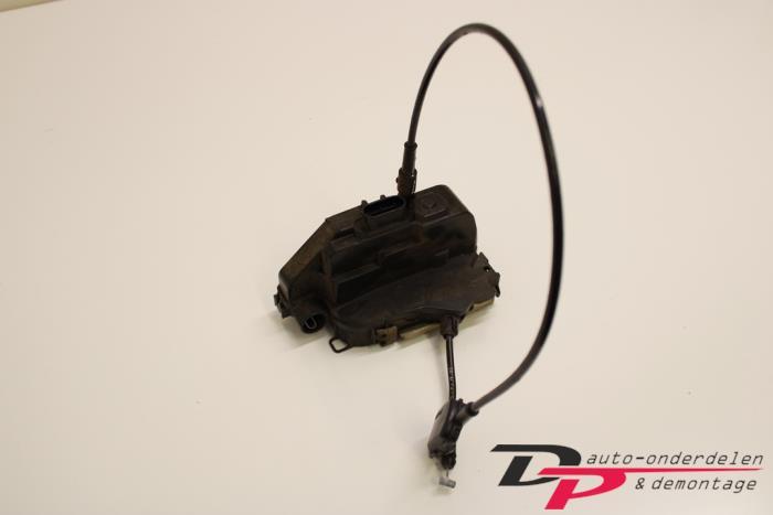 Deurslot Mechaniek 4Deurs rechts-voor van een Renault Megane, Gebruikt, -, Renault, -