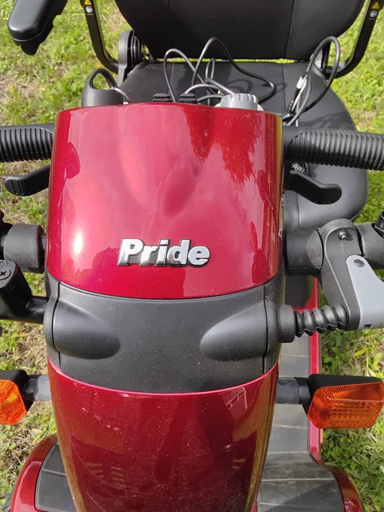 Jong gebruikt Scootmobiel, Ophalen, Pride, Zo goed als nieuw, 16 km/u of meer