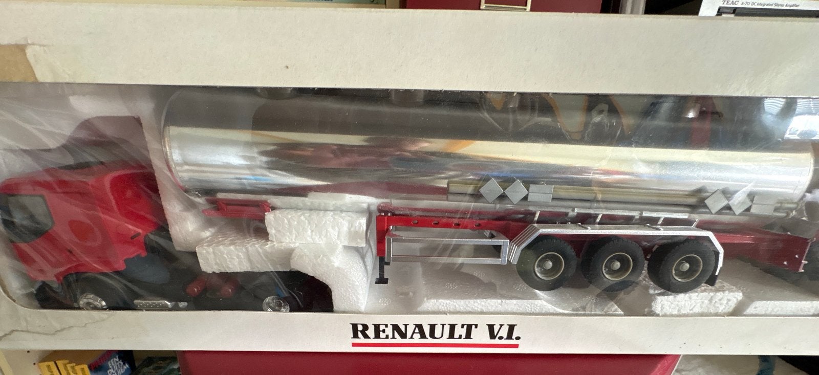 Renault V.I. Vrachtwagen met Tankoplegger - Model, Groter dan 1:32, Nieuw, Truck, Ophalen