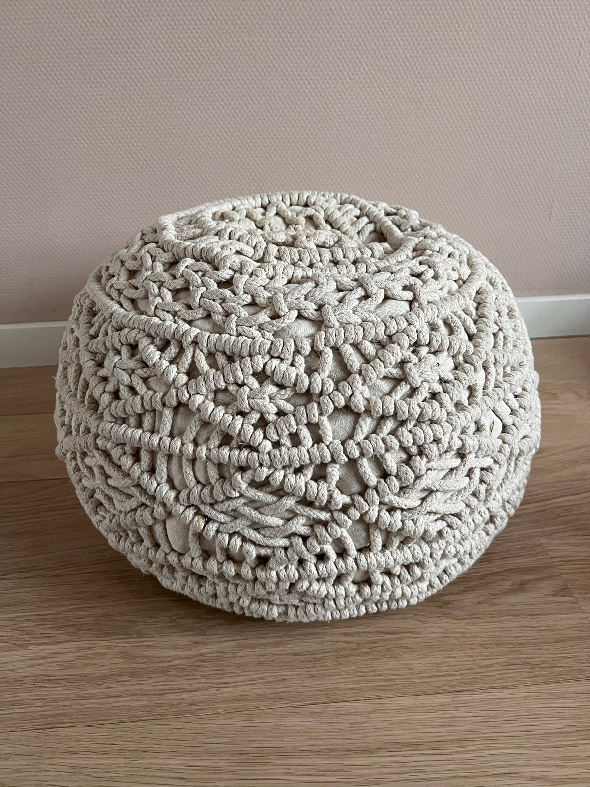 Mooie poef van macramé, Ophalen, Minder dan 50 cm, Gebruikt, Rond