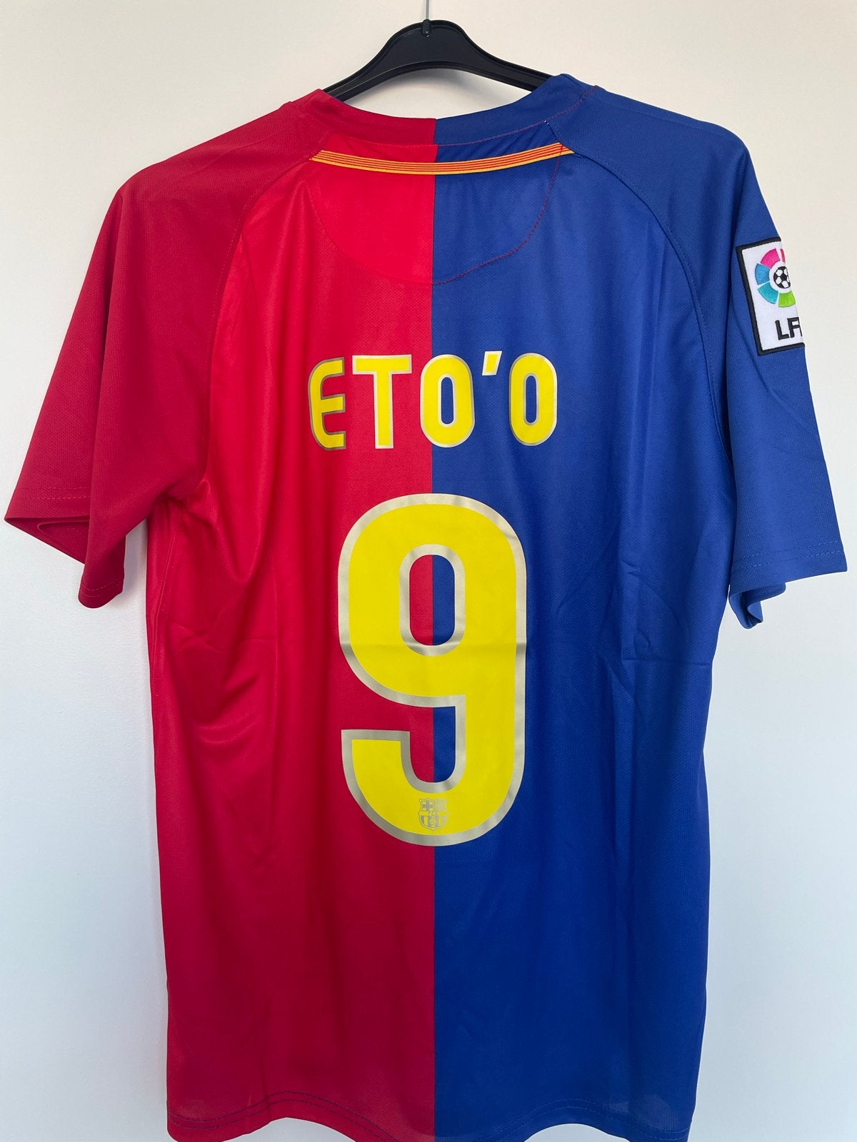 FC Barcelona Eto'o Thuisshirt 2008/2009 messi Ronaldinho L, Maat L, Ophalen of Verzenden, Nieuw, Shirt