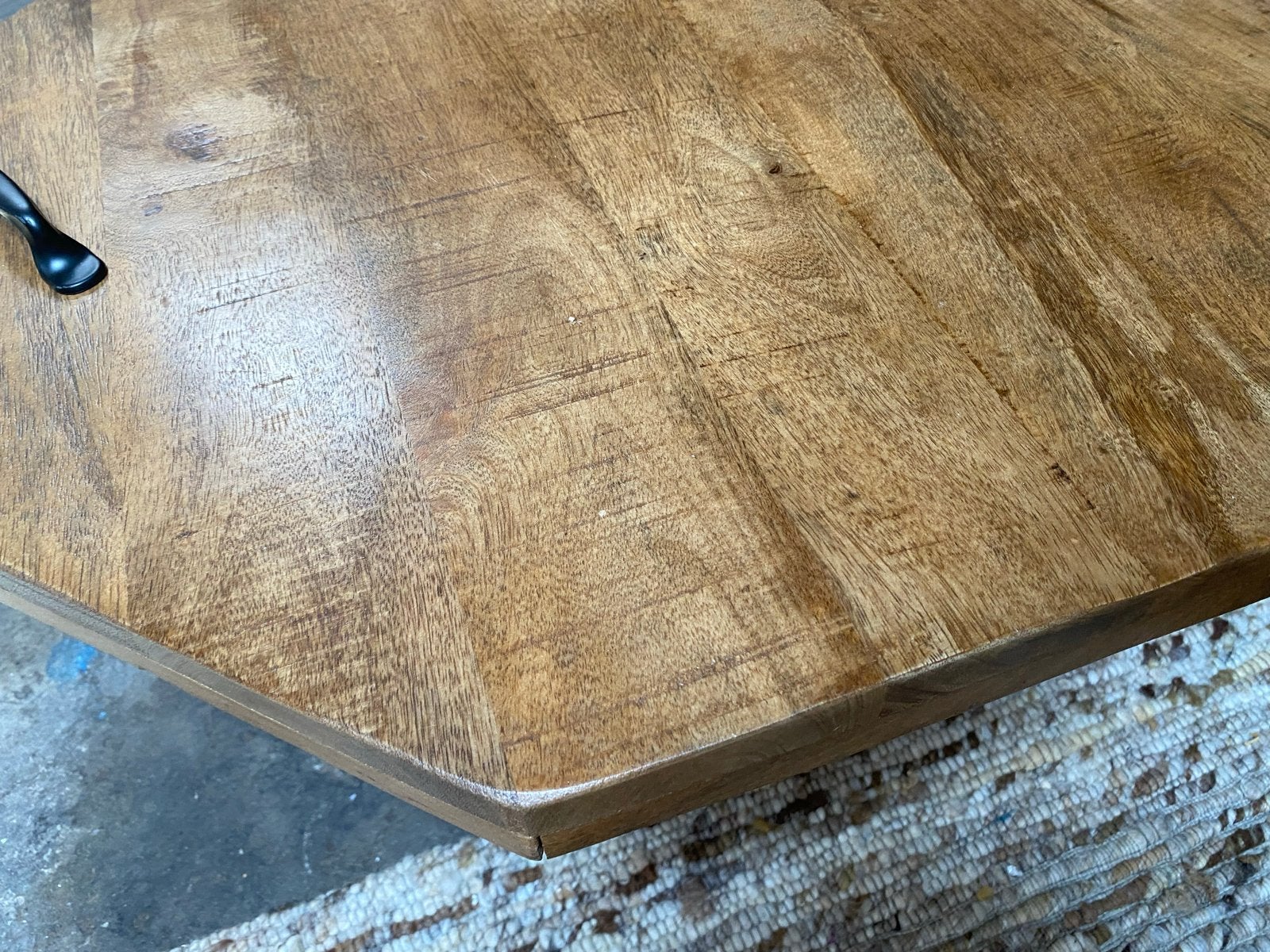 8-kantige salontafel van massief mangohout, Ophalen, 50 tot 100 cm, Nieuw, 50 tot 100 cm