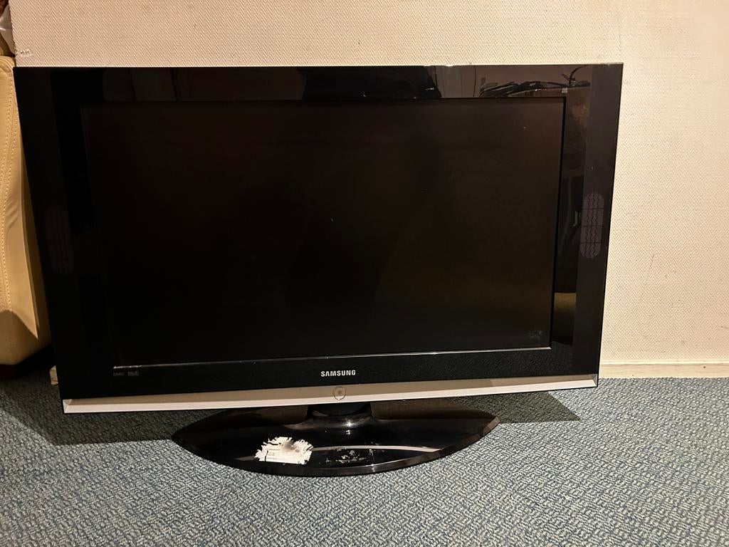 Samsung (model LE37S71B)., Ophalen, 50 Hz, 80 tot 100 cm, Zo goed als nieuw