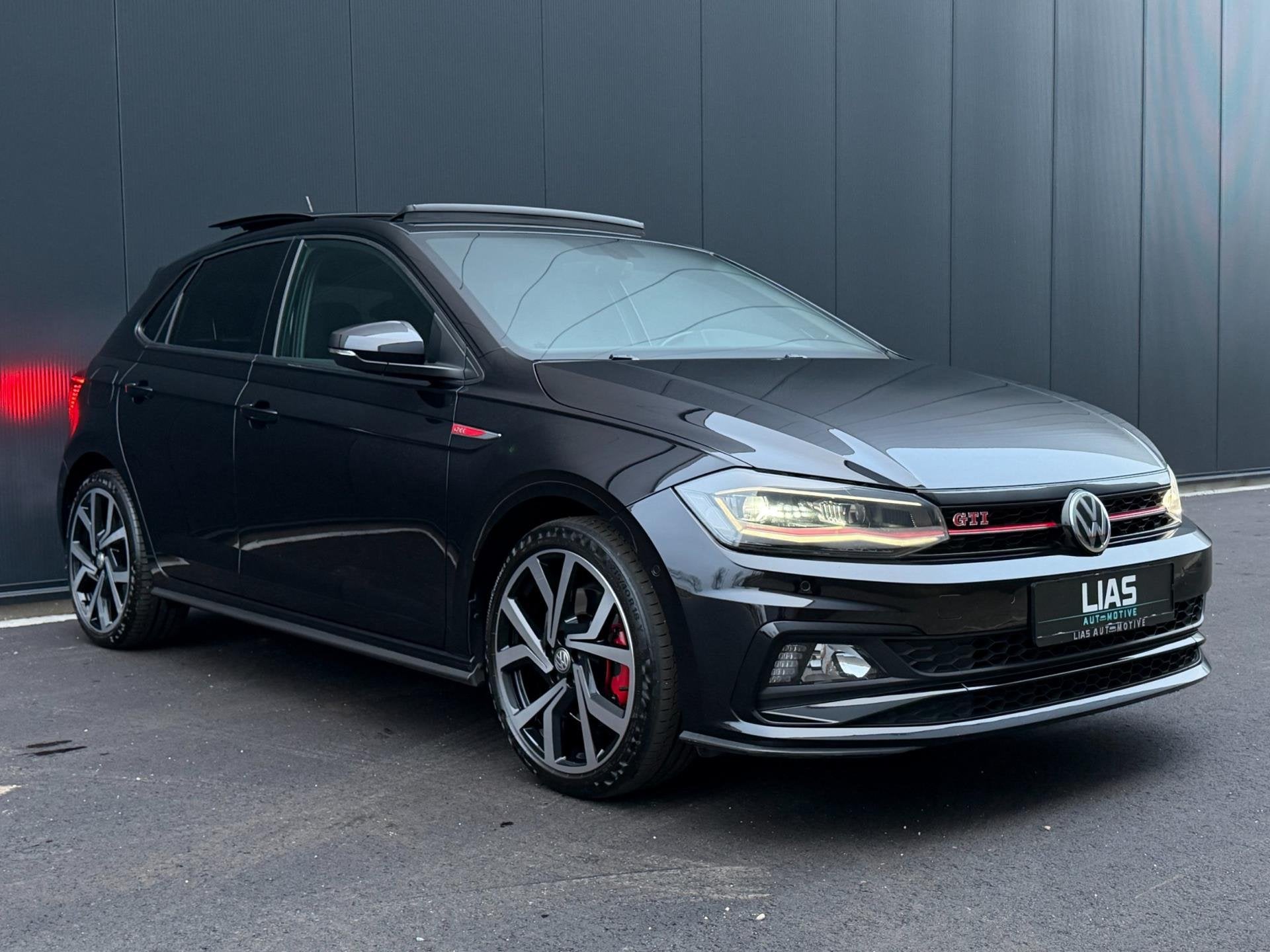 Volkswagen Polo 2.0 GTI / PANO / DSG / Keyless / Automatisch, Stof, Gebruikt, Zwart, 4 cilinders