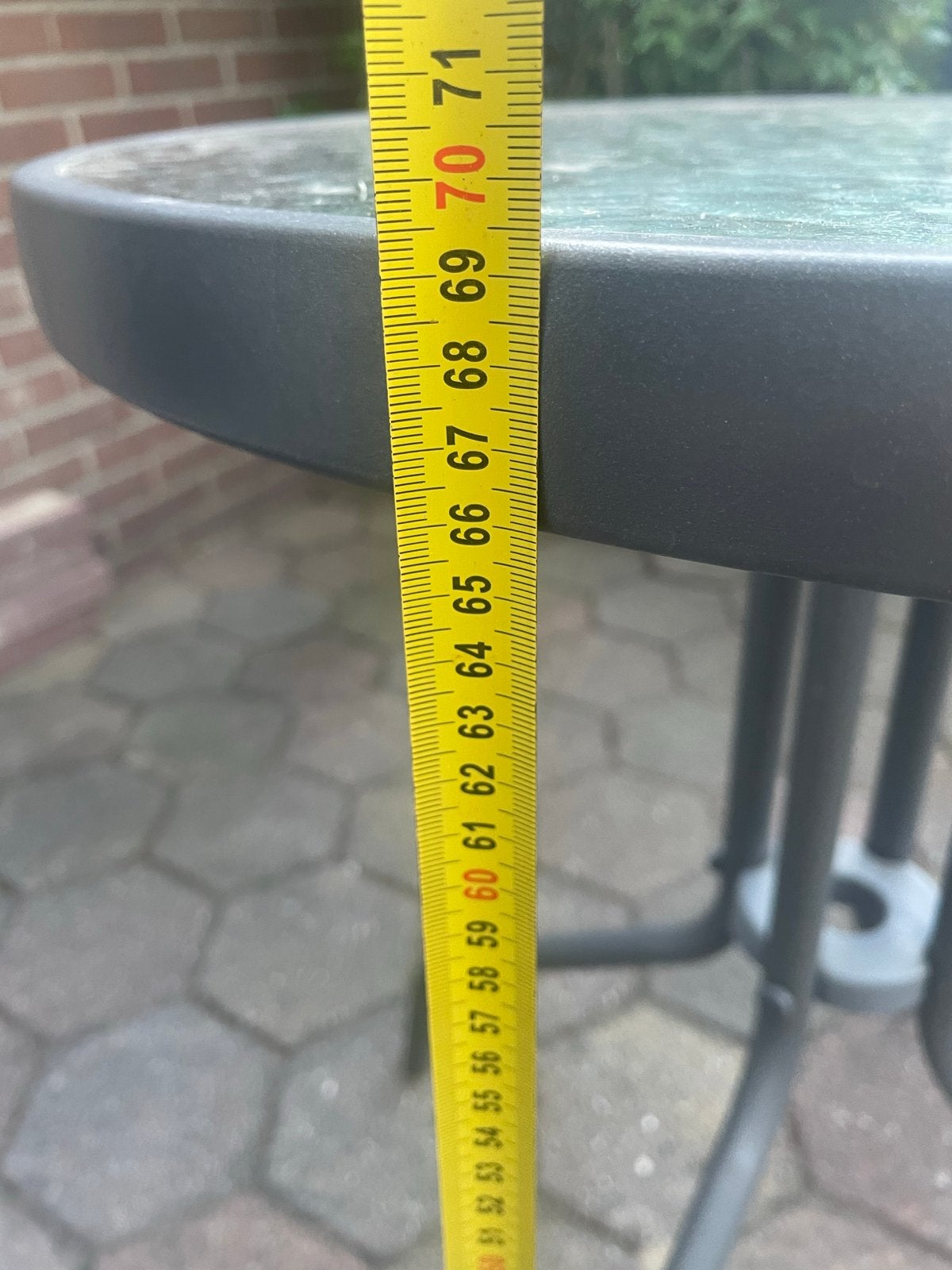 Antracietgrijze bistro tafel met glazen blad - Deventer, Ophalen, Gebruikt, Rond, Metaal