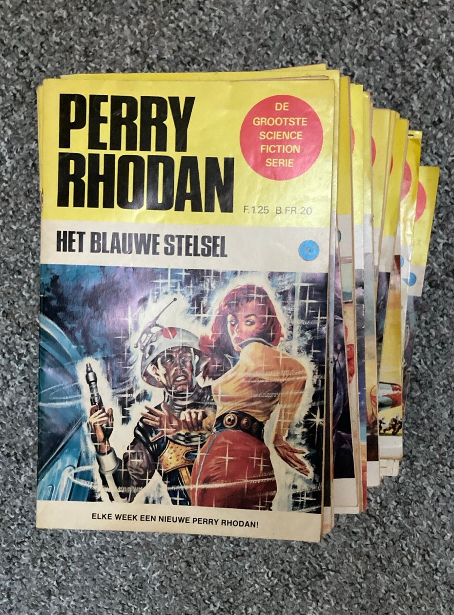 Perry Rhodan Science Fiction Boeken, Ophalen of Verzenden, Gelezen