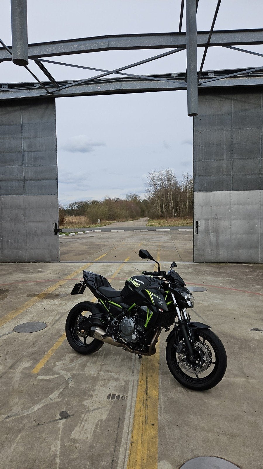 Kawasaki Z650 2018 - Quickshifter, Mivv uitlaat, 35kw-kit, Motoren, Occasion, 649 cc, Particulier, Handgeschakeld