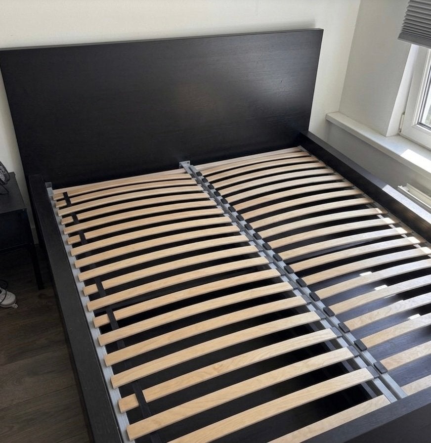 Zwart IKEA MALM bedframe 140x200 cm, Huis en Inrichting, Slaapkamer | Bedden, Ophalen, Gebruikt