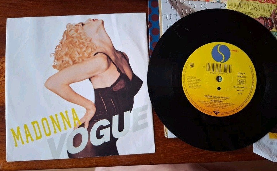 Madonna – Vogue (1990) | Originele 7" Vinyl Single, Fotohoes, Ophalen of Verzenden, Zo goed als nieuw, Pop