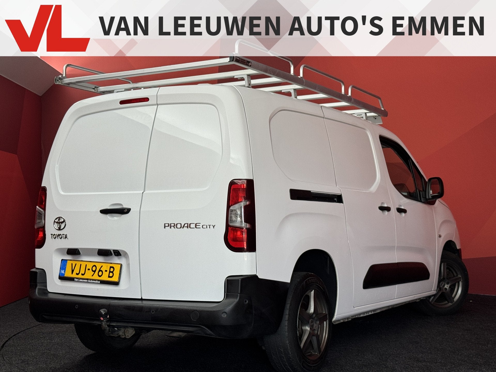 Toyota PROACE CITY 1.5 D-4D Professional Long | Carplay | Cr, Auto's, Voorwielaandrijving, Stof, Gebruikt, 4 cilinders