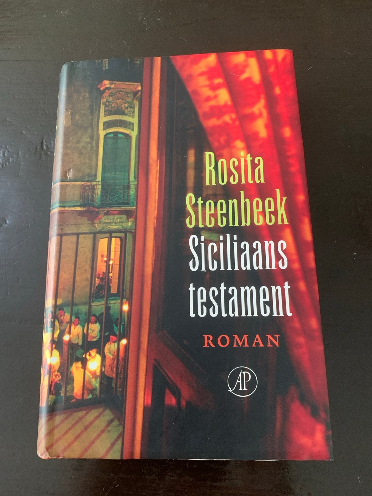 Rosita Steenbeek - Siciliaans testament (roman), Boeken, Ophalen of Verzenden, Zo goed als nieuw, Nederland