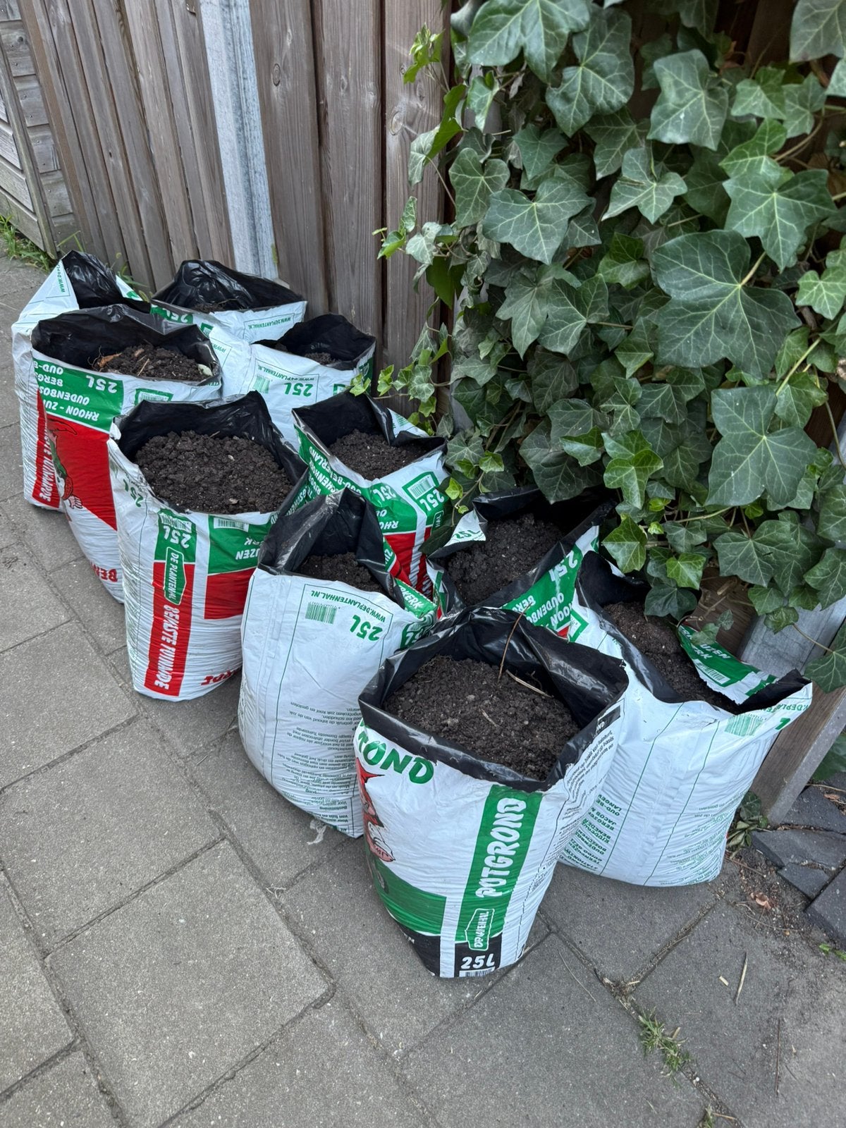 Gratis tuinaarde, Tuin en Terras, Aarde en Mest, Ophalen, Tuinaarde