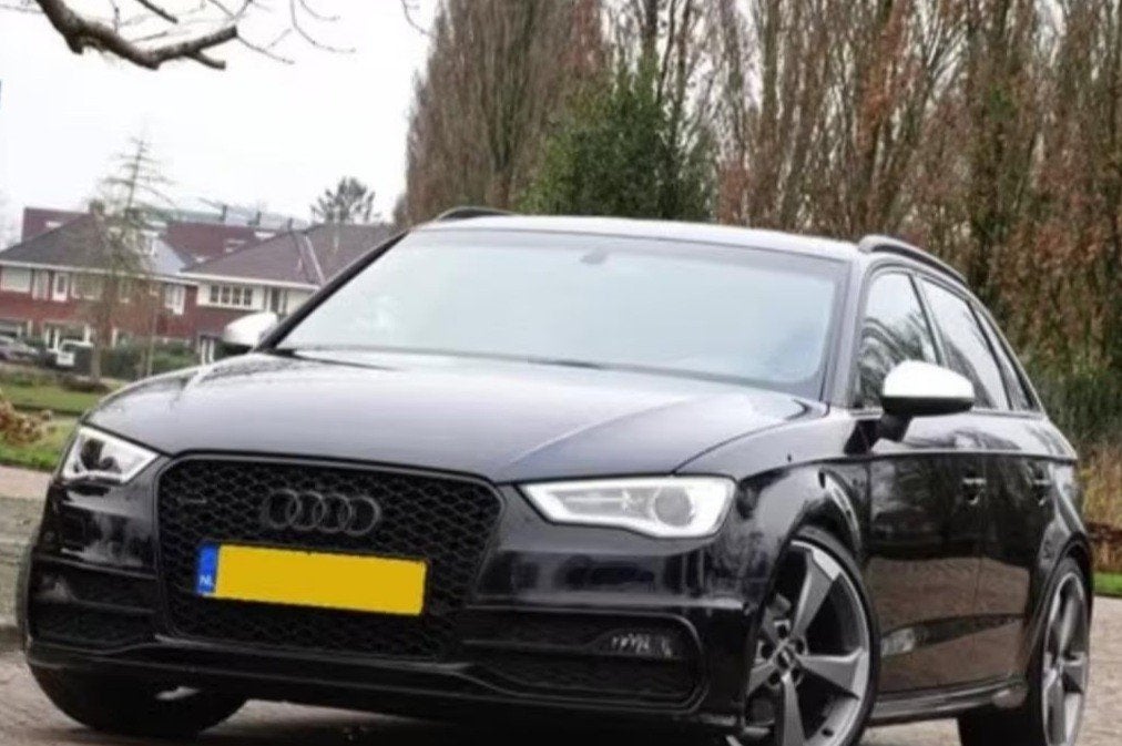 Audi A3 Zwart Logo voorkant+achterkant, Auto-onderdelen, Voor, Nieuw, Bumper, Audi