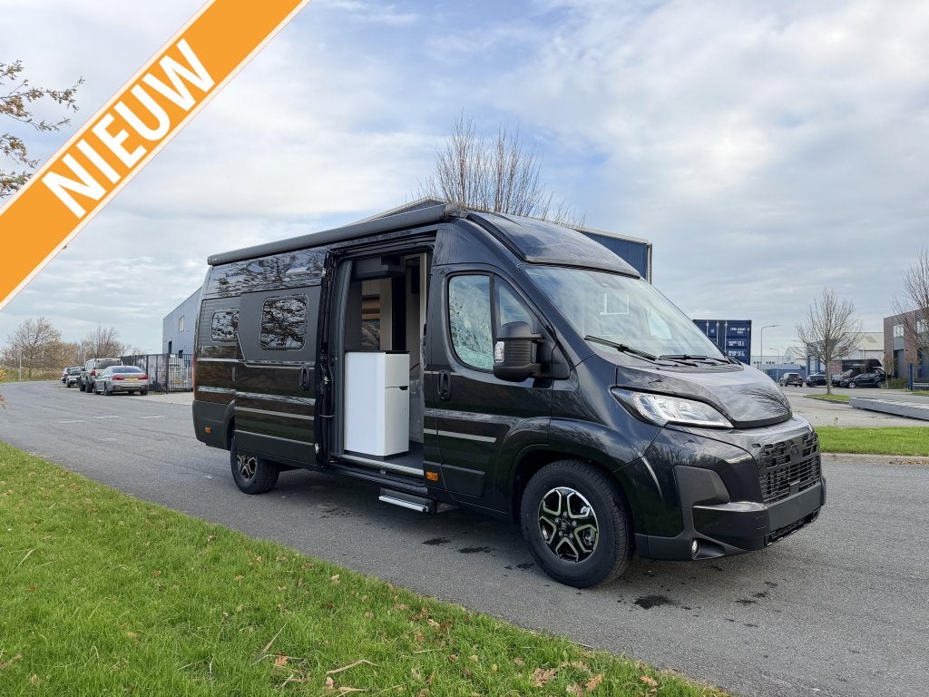 Adria Twin Supreme 640 SGX, Automaat, Luifel, Ringverwarming, Fiat