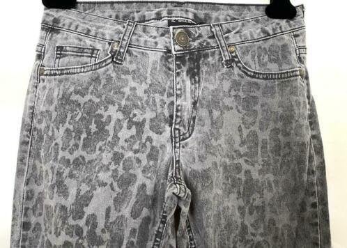 2 Bizzy jeans maat 36, Ophalen of Verzenden, Zo goed als nieuw, Grijs, W28 - W29 (confectie 36)