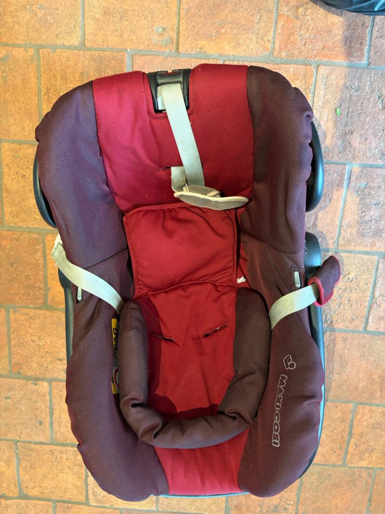 Maxi cosi gratis, Ophalen, Autogordel, Zo goed als nieuw, 0 t/m 13 kg