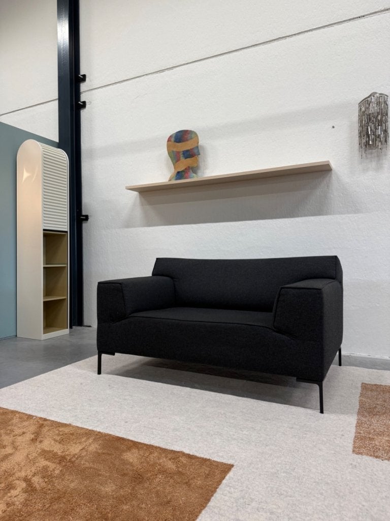 Als nieuw Design on Stock Bloq Loveseat Wol design Bank, Huis en Inrichting, Hoekbank, 75 tot 100 cm, Ophalen of Verzenden, Zo goed als nieuw