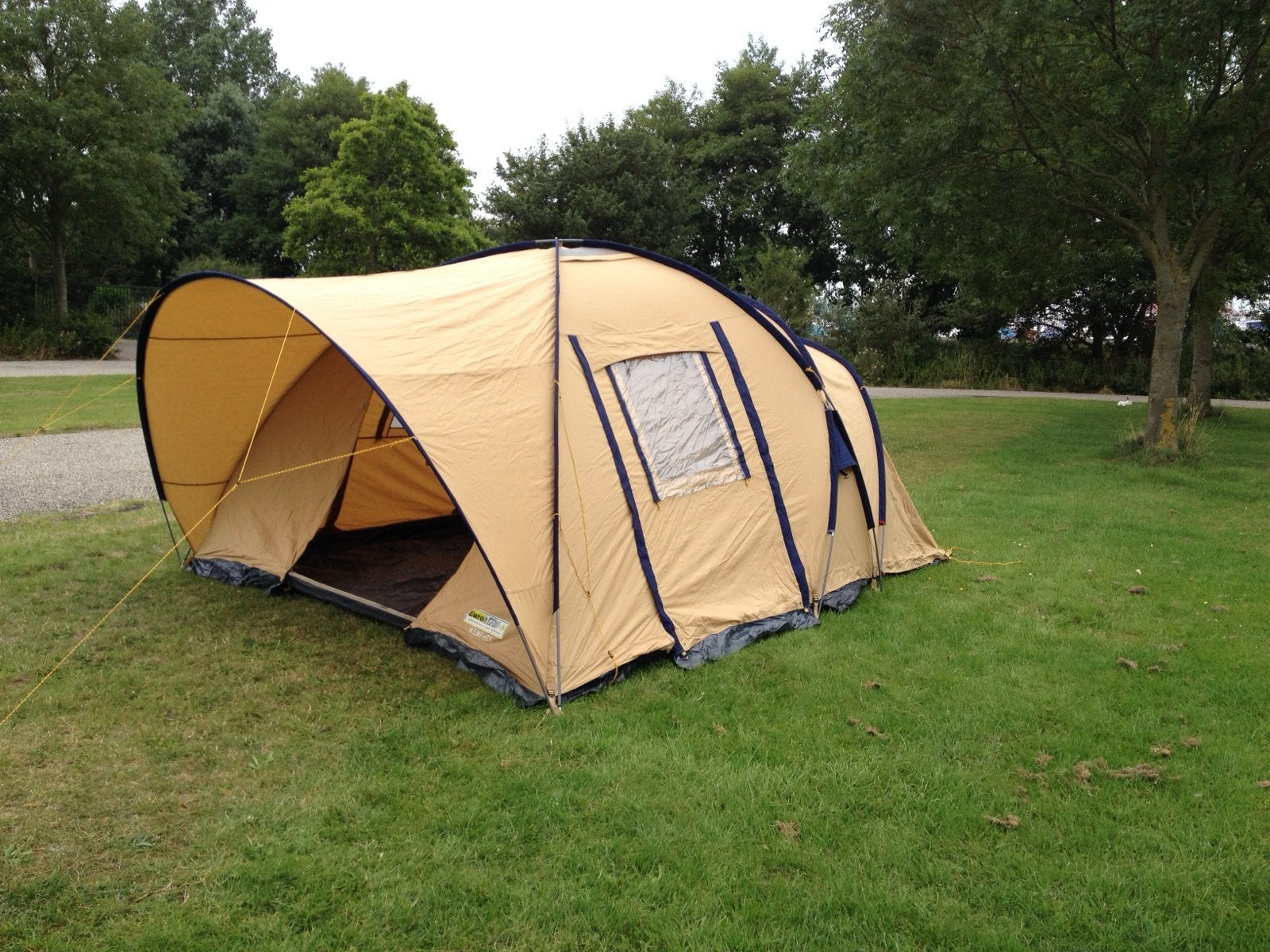 Complete Kampeerset Tent EuroTrail Memphis, Caravans en Kamperen, Ophalen, Gebruikt, Tot en met 5