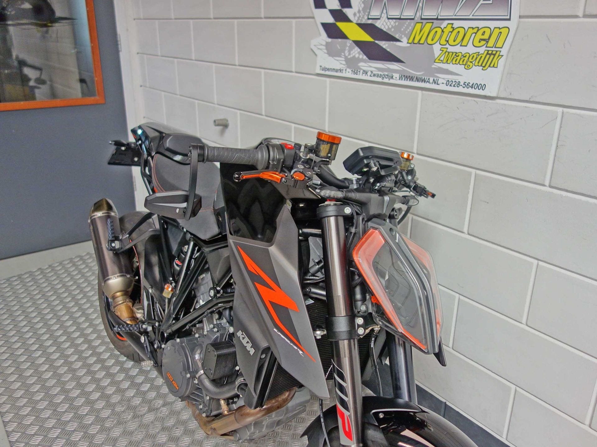 KTM 1290 SuperDuke R ABS, Meer dan 35 kW, Overig, Gebruikt, Bedrijf