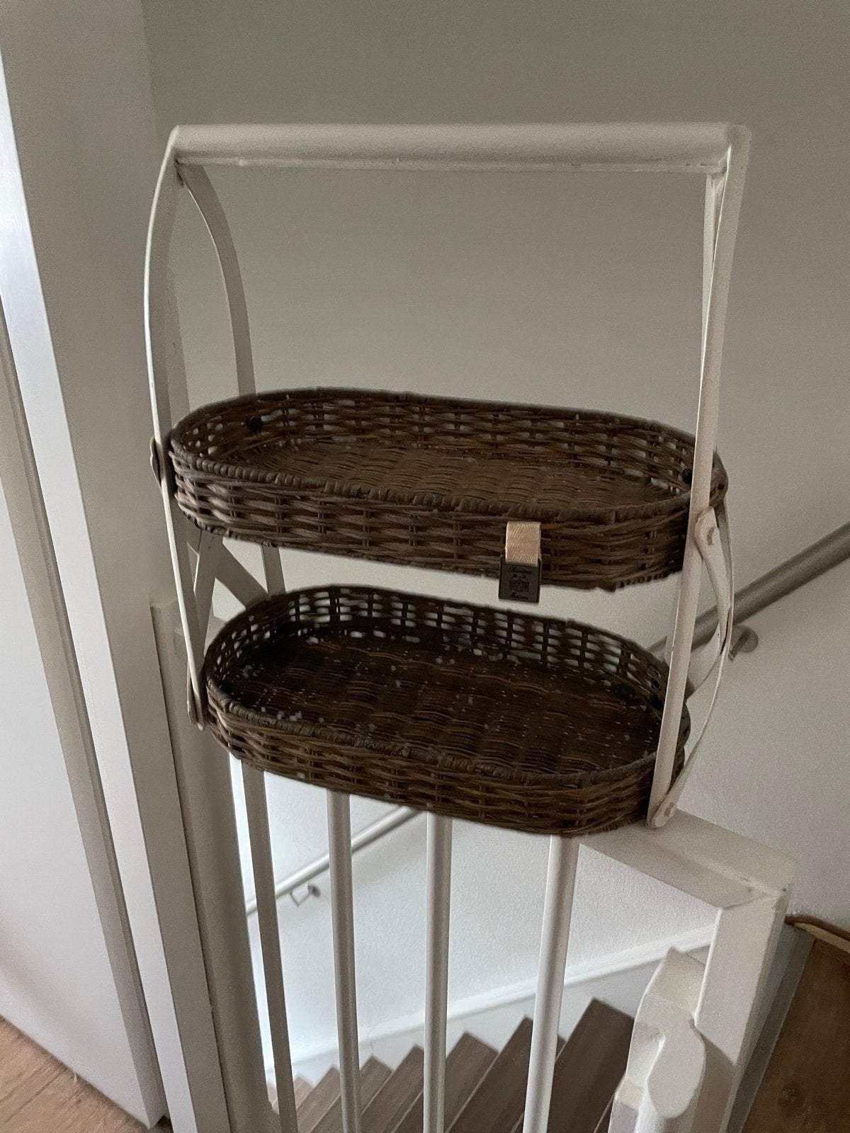 Etagere en dienblad in hele goede staat, Ophalen, Natuurlijk materiaal, Zo goed als nieuw, Dienblad