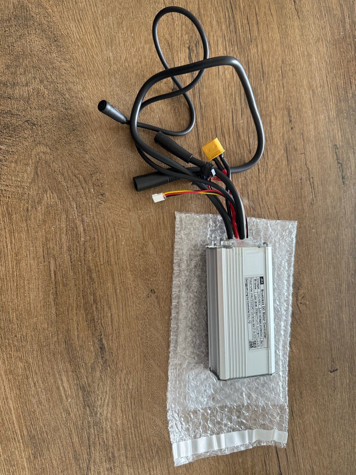V20/V20 Pro Begrensde Controller Fatbike (25 KM/H), Fietsen en Brommers, Fietsonderdelen, Overige typen, Zo goed als nieuw, Aluminium
