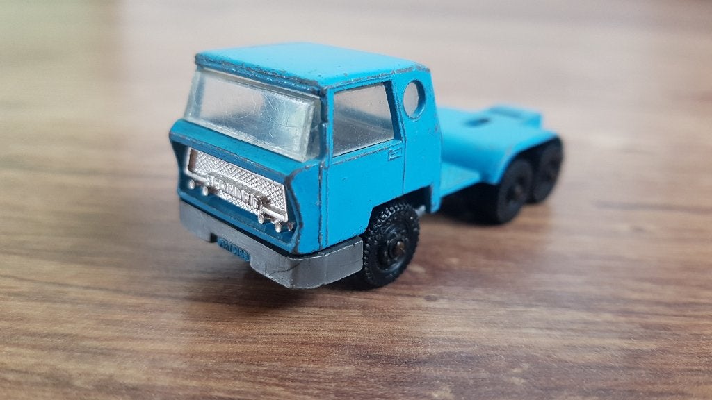 Bernard Trekker Majorette Schaal 1:100 Modelauto, Hobby en Vrije tijd, Modelauto's | Overige schalen, Ophalen of Verzenden, Gebruikt