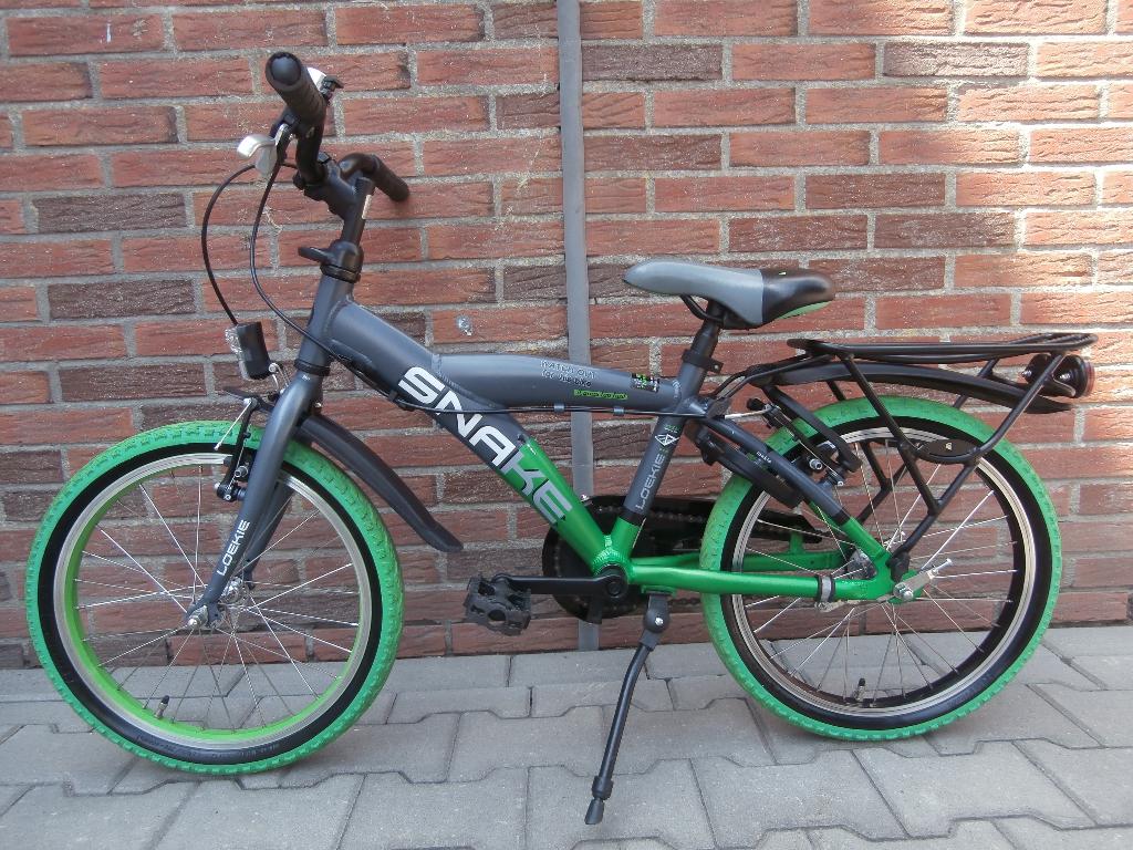 ALS NIEUW! Loekie Snake 18 inch jongensfiets, Ophalen, Terugtraprem, Batavus, 18 inch