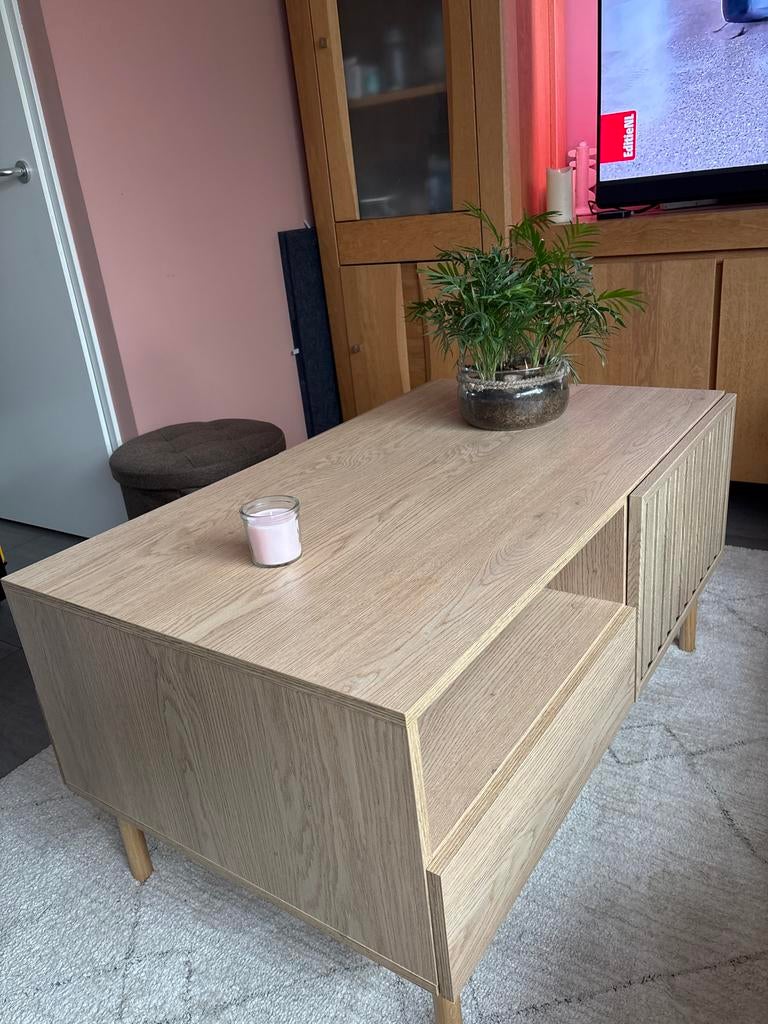 Moderne salontafel met opbergruimte - Licht eikenhout, Huis en Inrichting, Tafels | Salontafels, 100 tot 150 cm, Eikenhout, Zo goed als nieuw