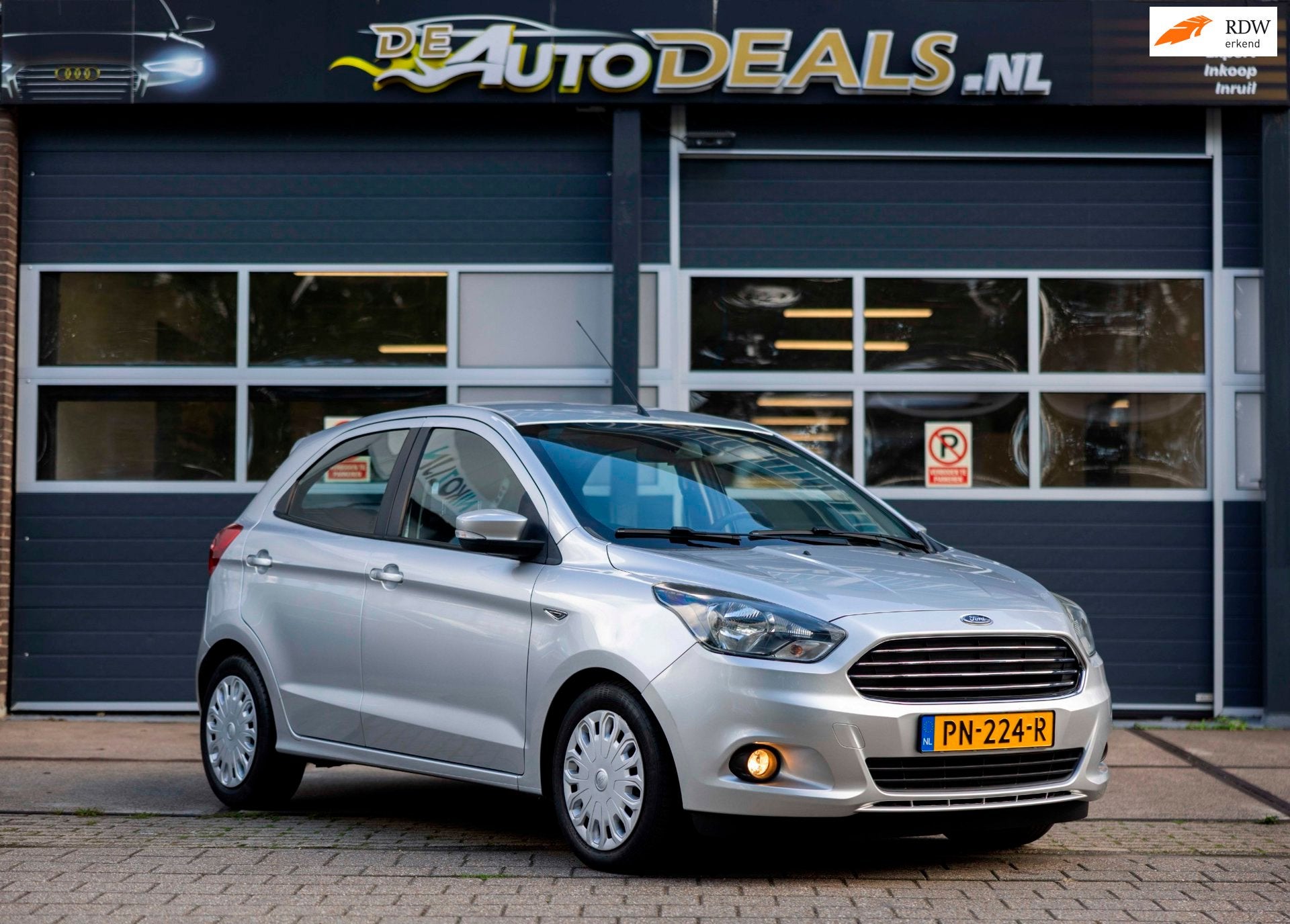 Ford Ka+ 1.2 Trend Ultimate 1STE EIGENAAR|NAP|22000KM|NAP|AI, Auto's, Dealer onderhouden, 86 pk, Euro 6, 4 cilinders