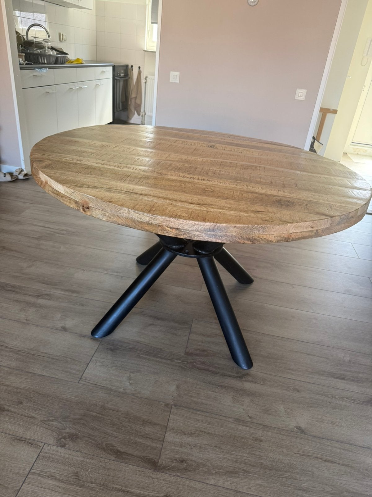 Mangohout ronde eettafel 130cm voor 4 personen, Huis en Inrichting, Tafels | Eettafels, Ophalen, 100 tot 150 cm, Rond, Zo goed als nieuw
