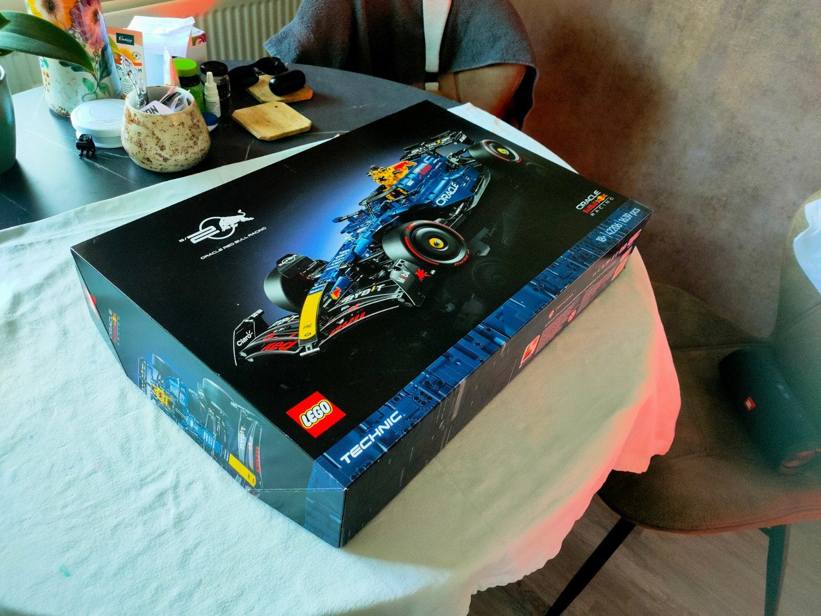 LEGO Technic Formule 1 Red Bull Racing RB20, Ophalen of Verzenden, Zo goed als nieuw, Overige merken