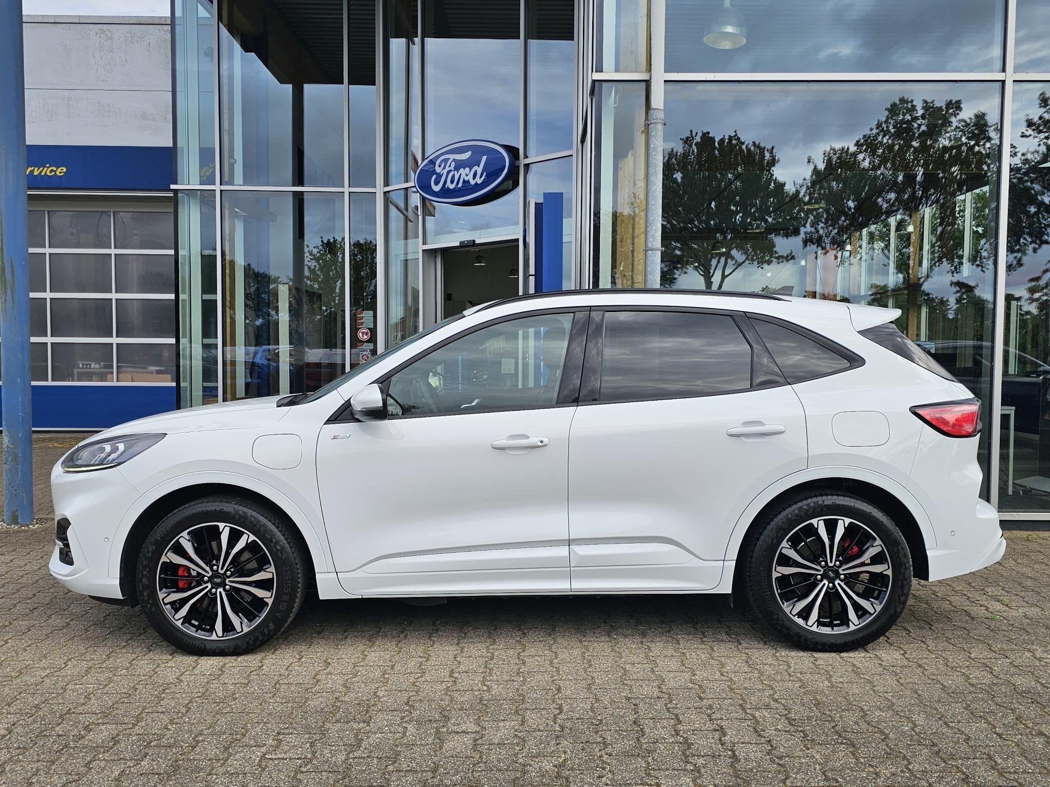 Ford Kuga 2.5 PHEV ST-Line X Trekhaak wegklapbaar| Winterpac, Auto's, 14 kWh, Gebruikt, Euro 6, 4 cilinders