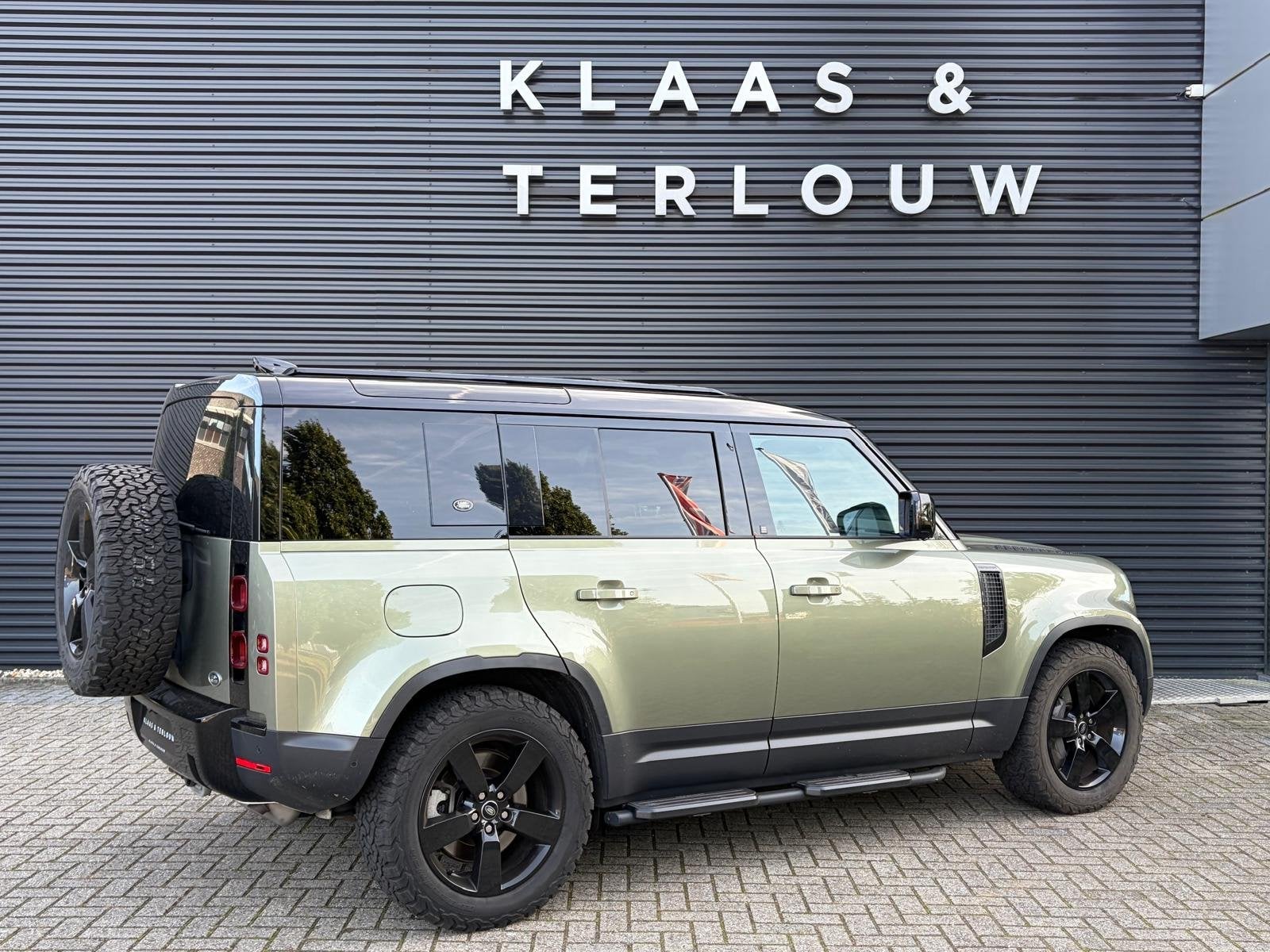 Land Rover Defender 110 P400e HSE 6 pers. | BTW auto | Stoel, Auto's, Automaat, 404 pk, Gebruikt, 4 cilinders