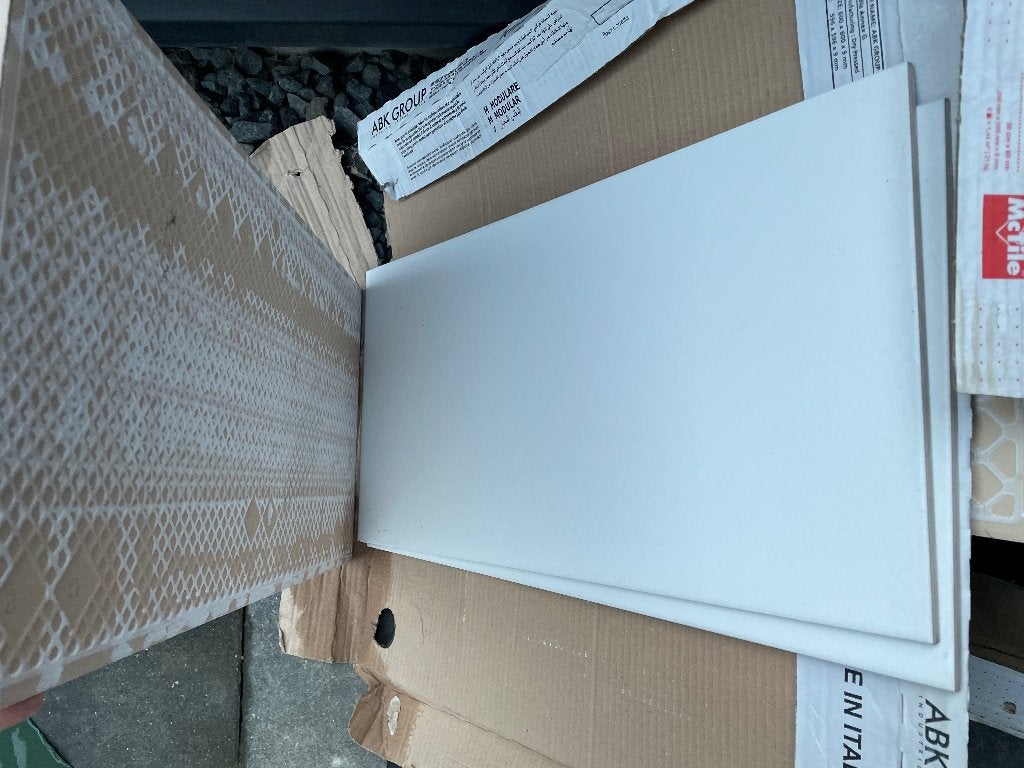 Wandtegels wit mat 60x30 (totaal 3m2), Ophalen, 60 cm of meer, Nieuw, Minder dan 5 m²