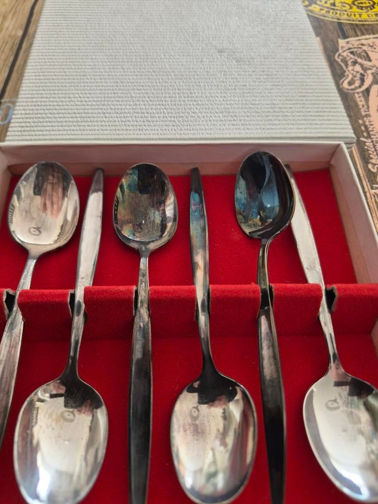 Set van 6 vintage lepels in originele doos, Ophalen