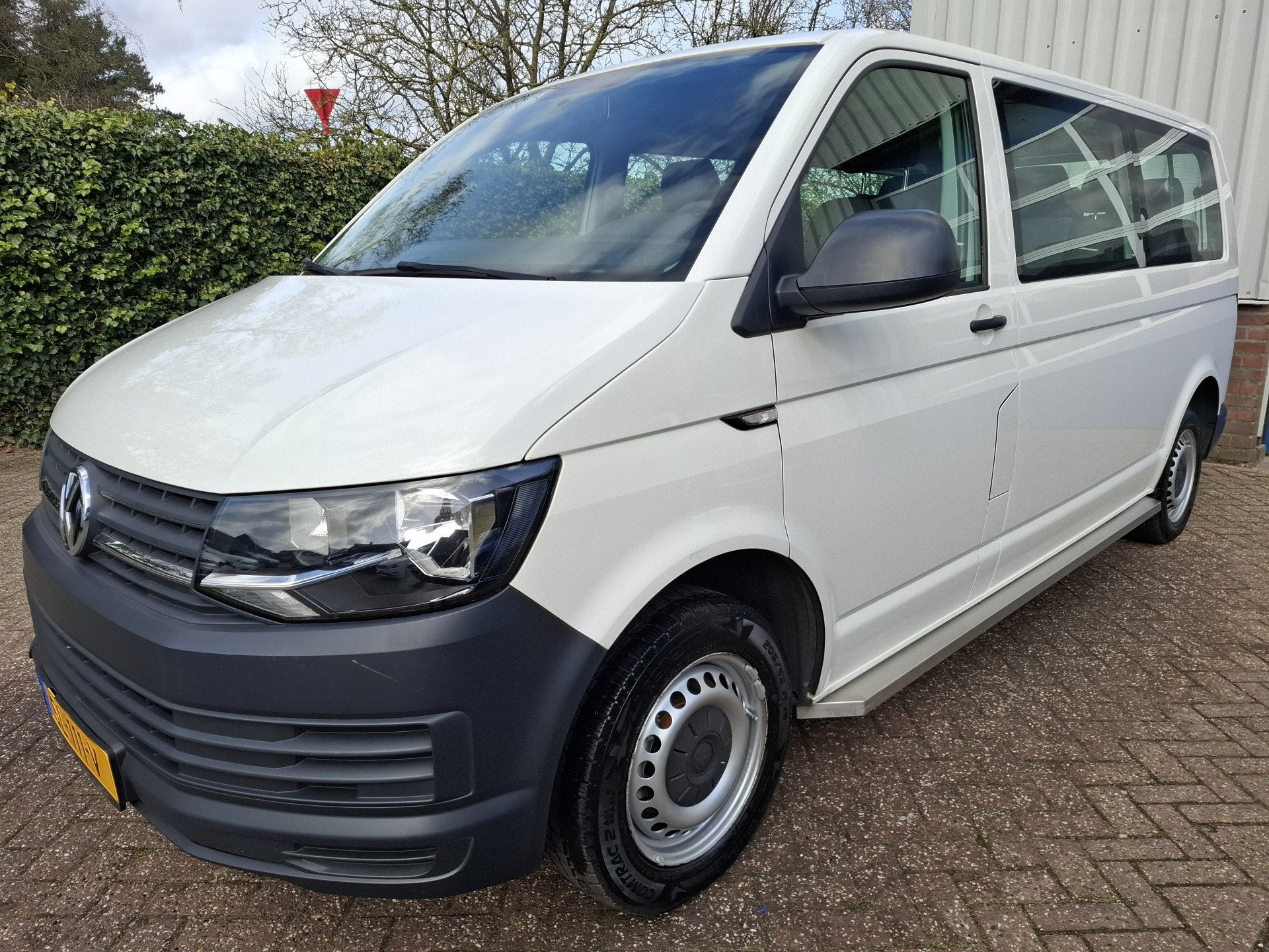 Volkswagen Transporter KOMBI 2.0TSI 18950.- INCL BTW 9-PERSO, Voorwielaandrijving, Stof, Gebruikt, Euro 6
