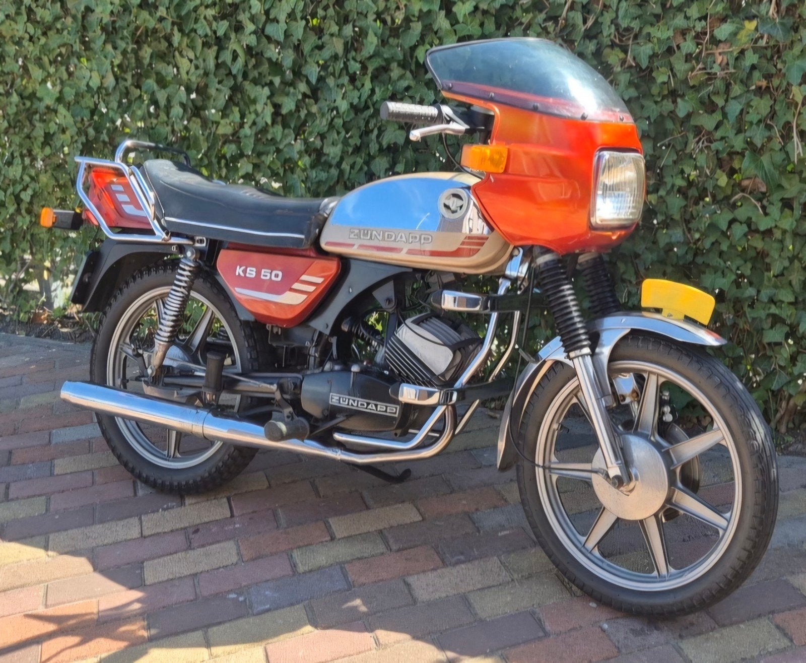 Gezocht: Zundapp 510 515 517 529 530 etc. Oldtimer brommer, Fietsen en Brommers, Ophalen